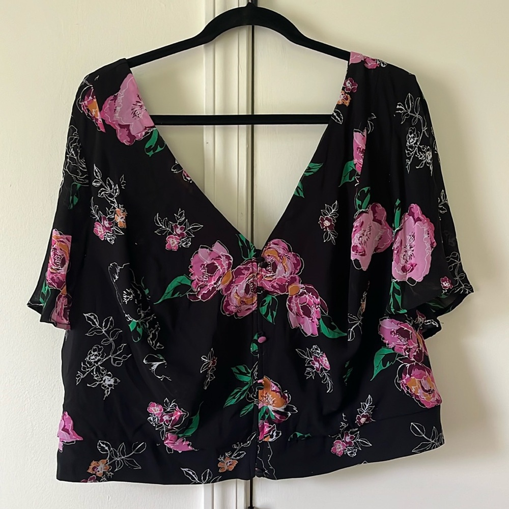 Torrid Floral Cropped Blouse - 3X